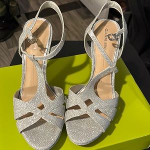 Brand New in Box | Gorgeous heels | Size 9.5